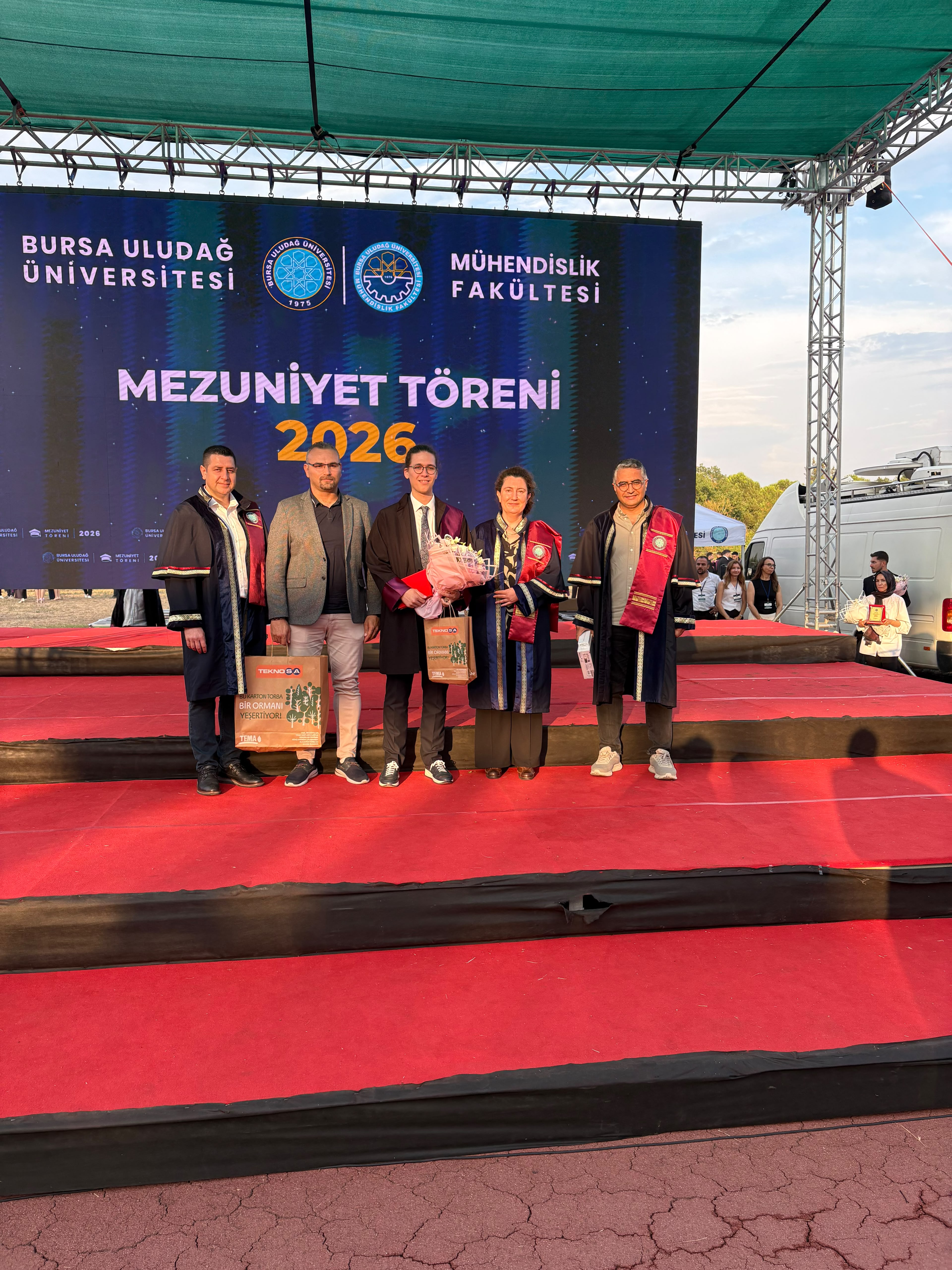 2026 Mezuniyet Törenimizi Büyük Bir Coşkuyla Gerçekleştirdik!
